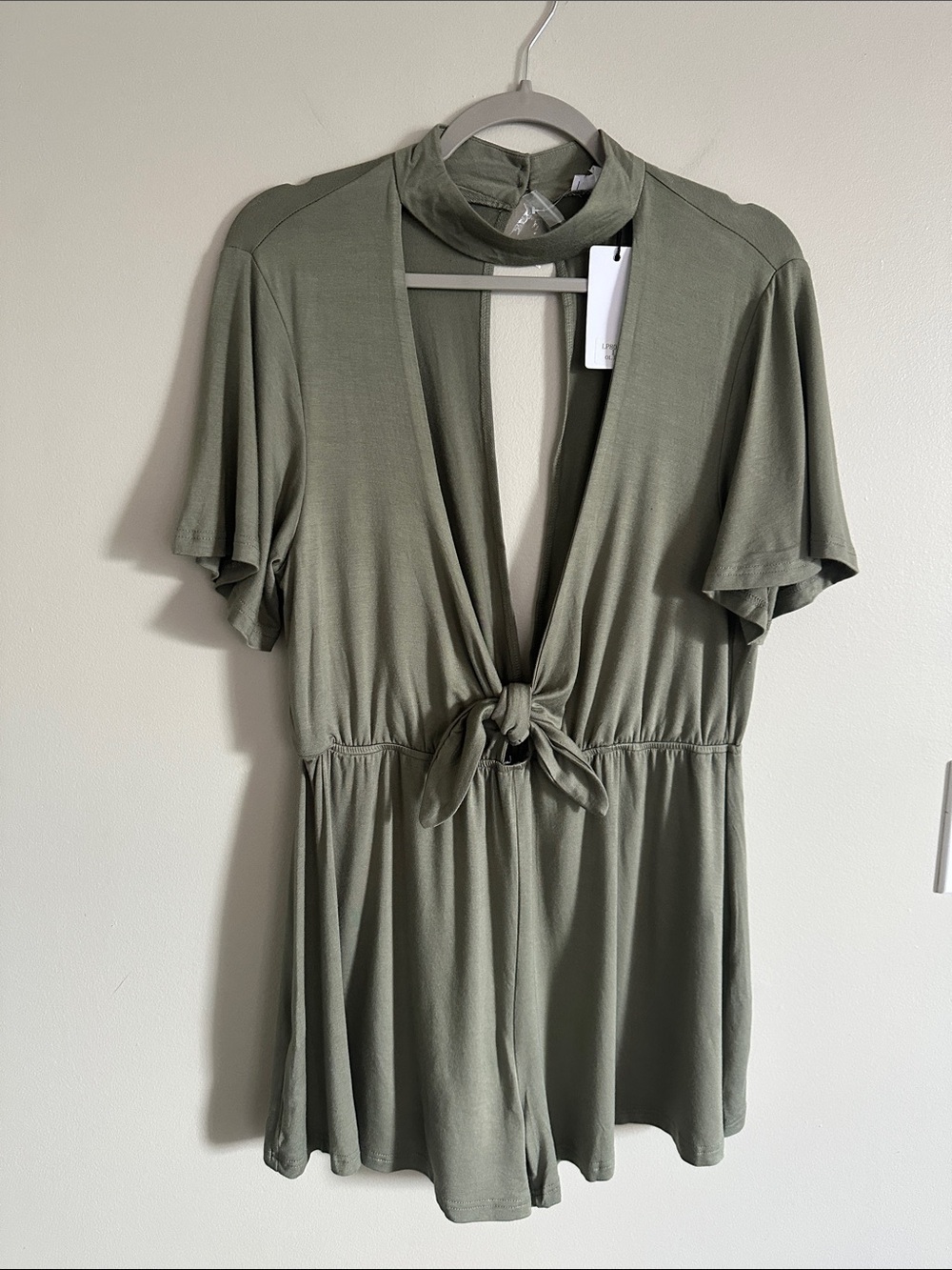 Olive Green Tie-Front V Neck and Back Short Sleeve Romper - Picture 4 of 5